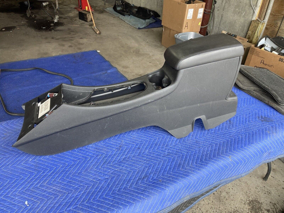 2006-2016 Chevy Impala GM Center Console Black  Sedan OEM #3102M