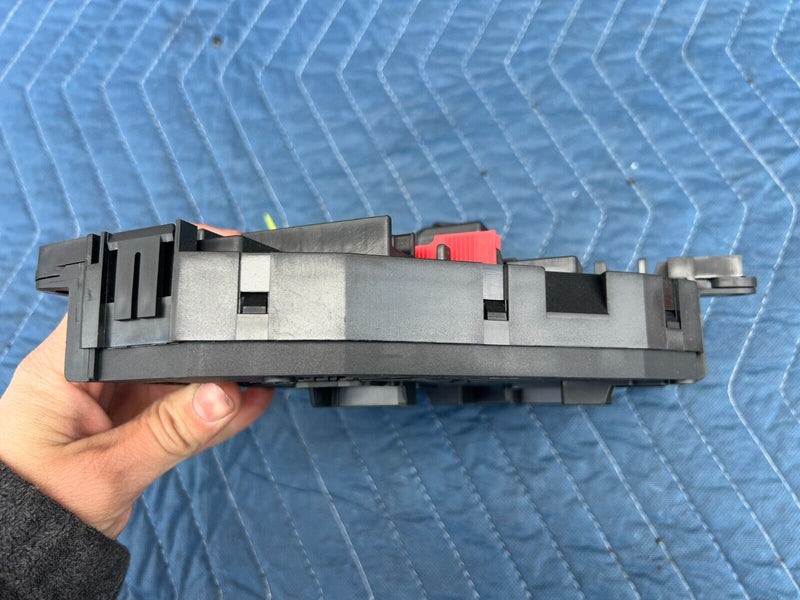 43947600