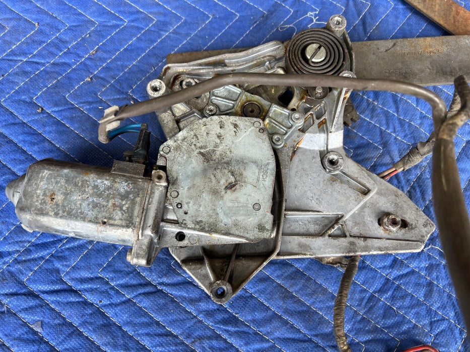 1983-1985 Porsche 944 Right Passenger RH Window Regulator Motor OEM #1770EM