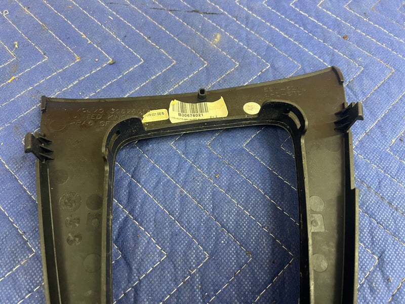 43771132