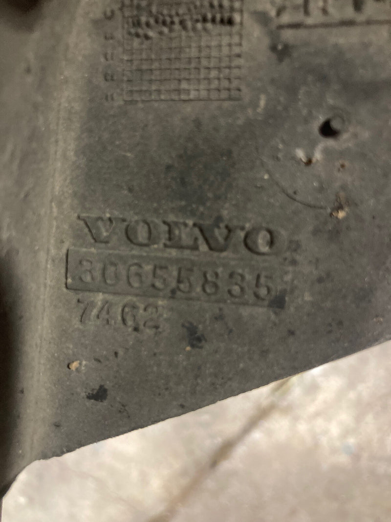 46763132