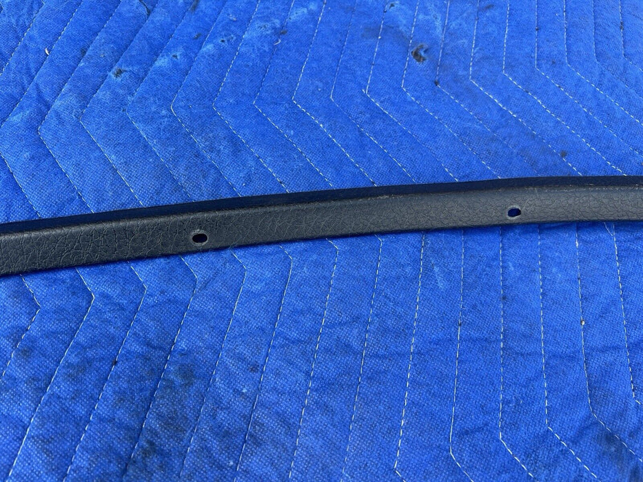 1986-1993 Volvo 240 244 245 Front Upper Windshield Inner Trim A Pillar OE #3719E