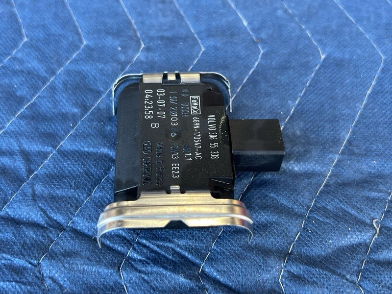 44093819