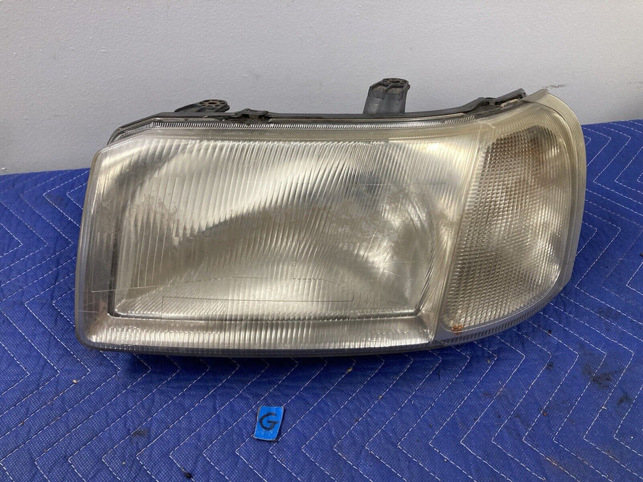 1998-2005 Land Rover Freelander Left Headlight Assembly LH Front OEM #3032M