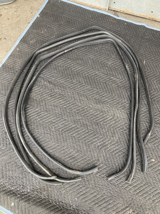 46768418