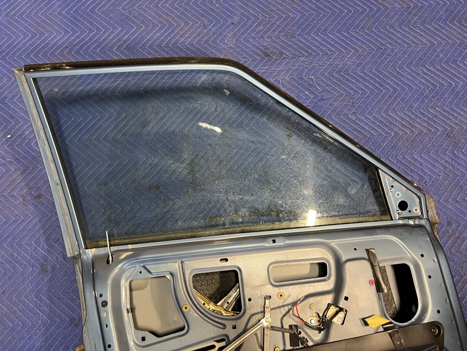 1984-1989 Volvo 740 760 Sedan Blue Metallic Front Driver Left LH Door OEM#1564EM