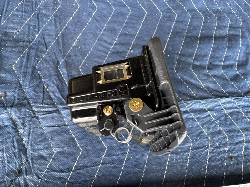 46580297