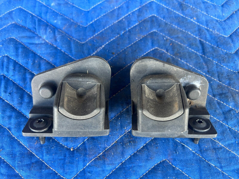 43771095