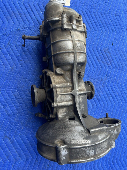 Porsche 911 Transmission 5 Speed 13/68 901/05 # 3282044 9105 OEM #3610E