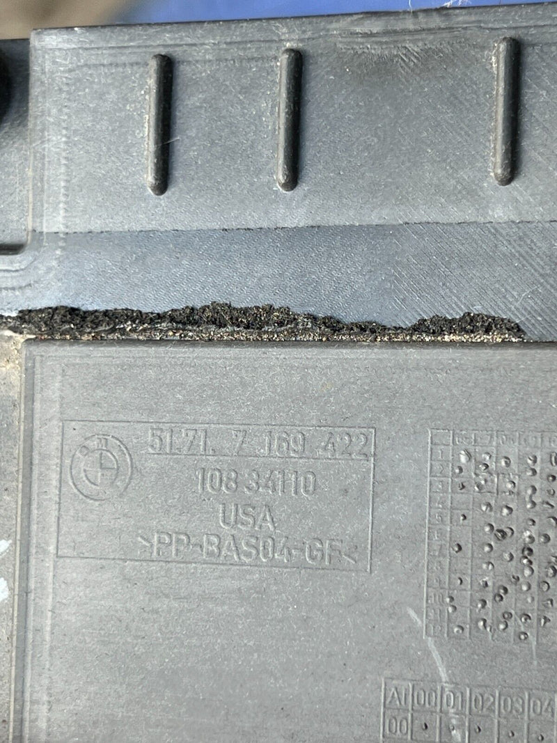 43771054