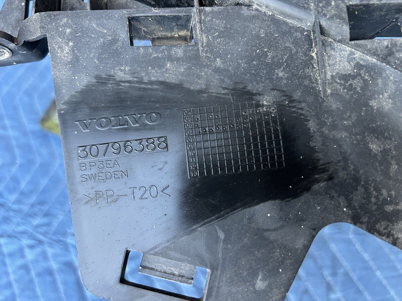 44093013