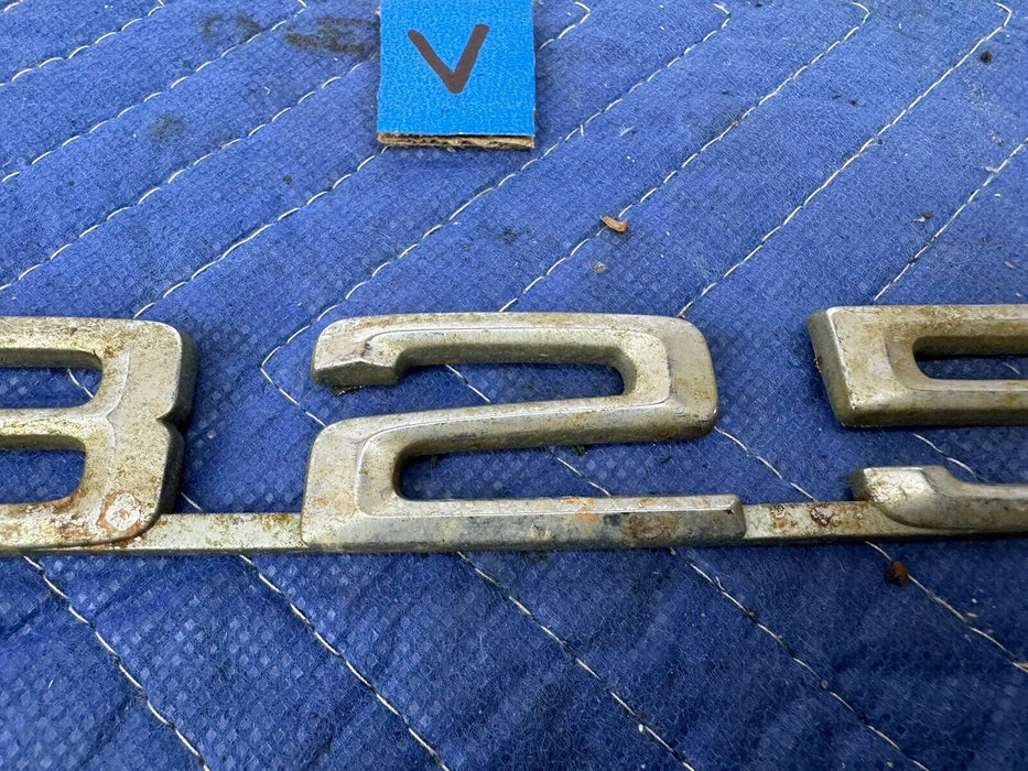 1984-1992 BMW E30 325 325i Trunk Badge Emblem OEM #3390E