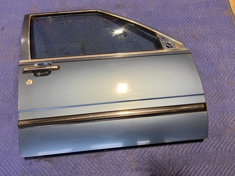 1984-1989 Volvo 740 760 Sedan Blue Metallic Front Passenger Right Door OE#1565EM