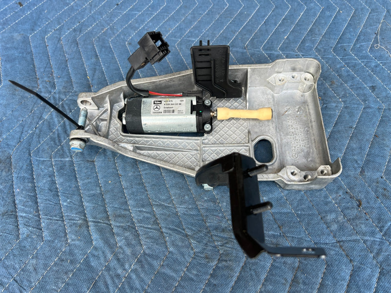 47077680