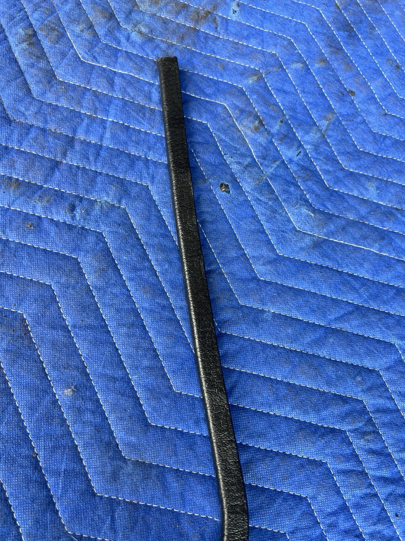 46768618