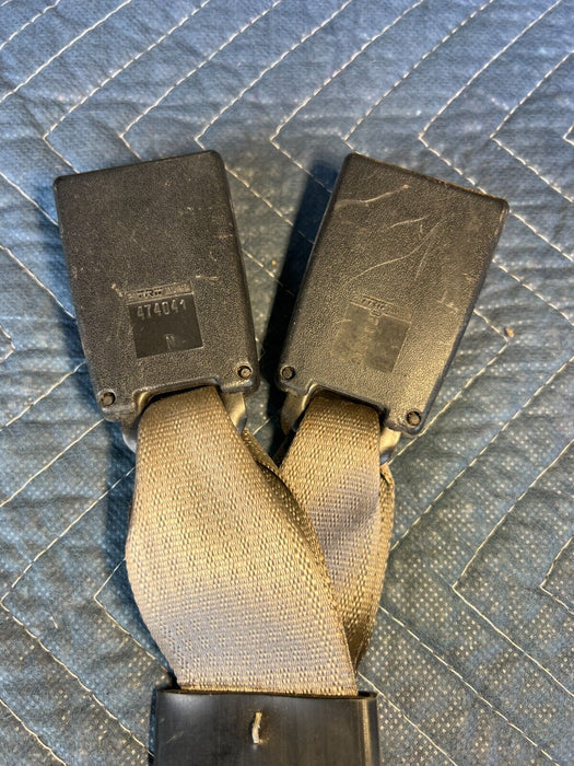 2004-08 Ford F150 4x4 Center Rear Seat Belt Buckle Pair Left & Right OEM #1912EM