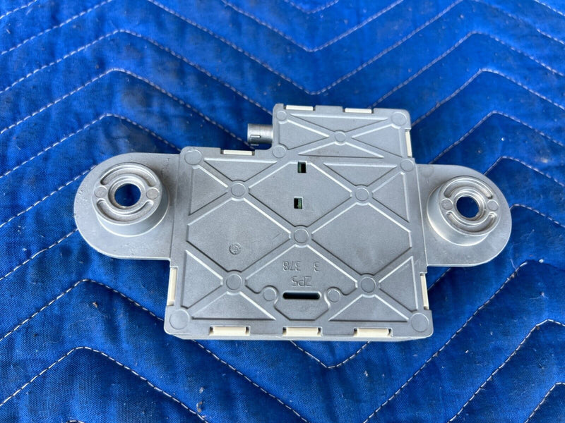 2011-2013 BMW X5 X5M E70 Antenna Booster GPS Radio Control Unit Module OE#1981EM
