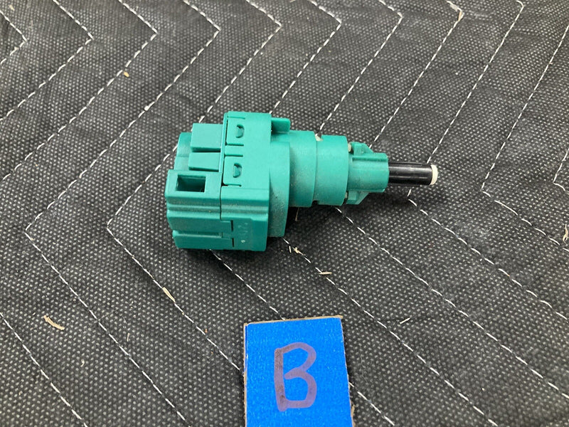 46764573