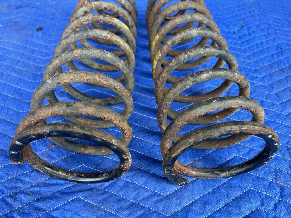 1986-1993 Volvo 240 244 245 Rear Coil Spring Pair Suspension L & R OEM #3730E