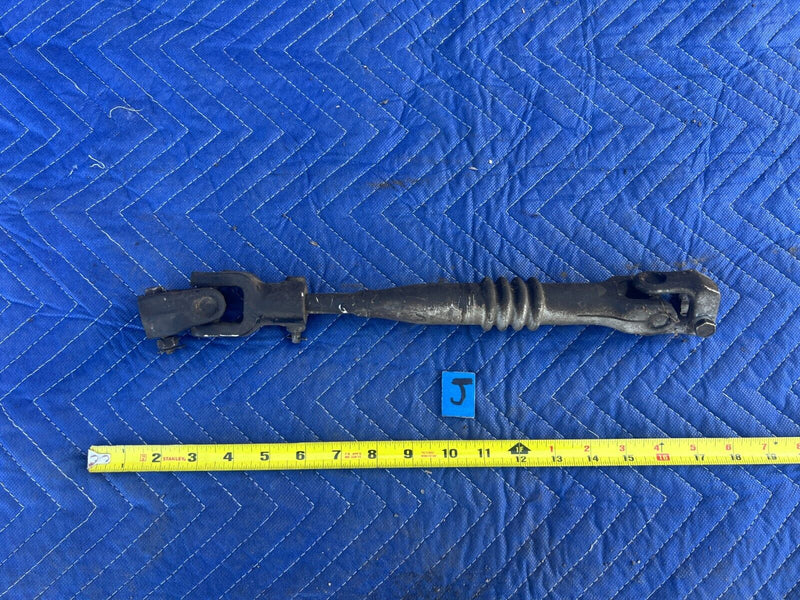 1984-1989 Volvo 740 760 Sedan Steering Column Intermediate I Shaft OEM #1718EM