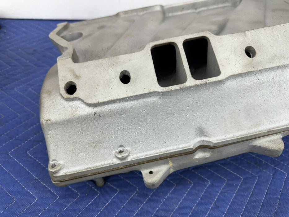 Edelbrock STR 10 SBC Intake Manifold Z28 302 350 383 400 Chevy Camaro GMC #3540E