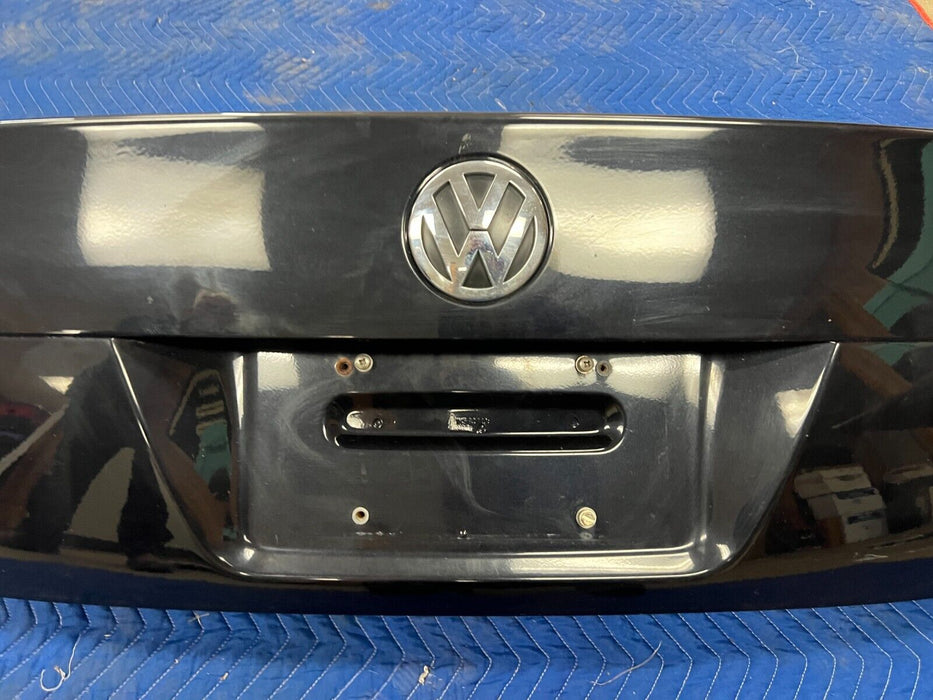 2006-2010 VW Volkswagen Jetta 2.5L Rear Black Trunk Deck Lid Assembly OEM #142MC