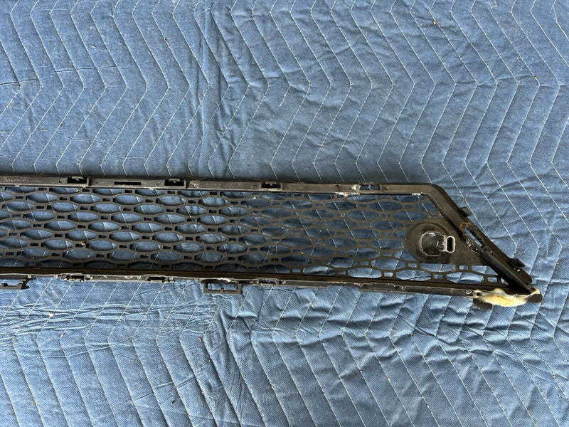 44091801