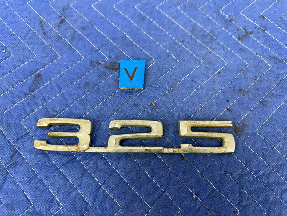 1984-1992 BMW E30 325 325i Trunk Badge Emblem OEM #3390E