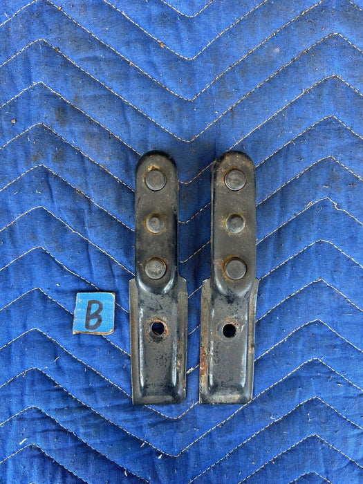 1986-1993 Volvo 240 244 245 Front Radiator Mounting Brackets Pair OEM #3791E