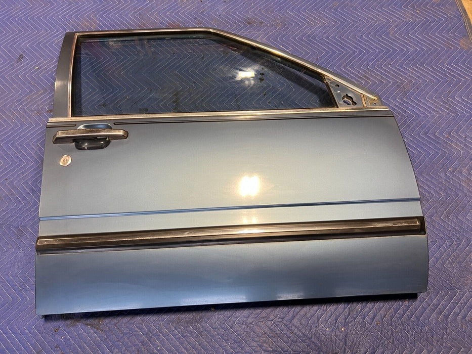 1984-1989 Volvo 740 760 Sedan Blue Metallic Front Passenger Right Door OE#1565EM