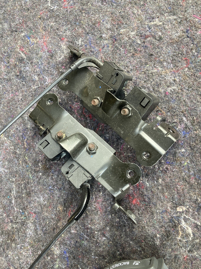 46763594