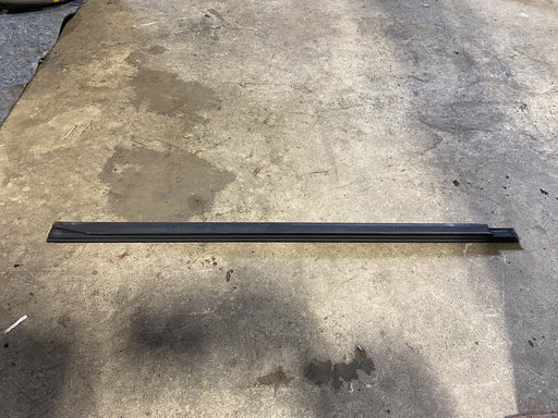 46762585