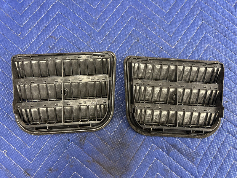 46764718