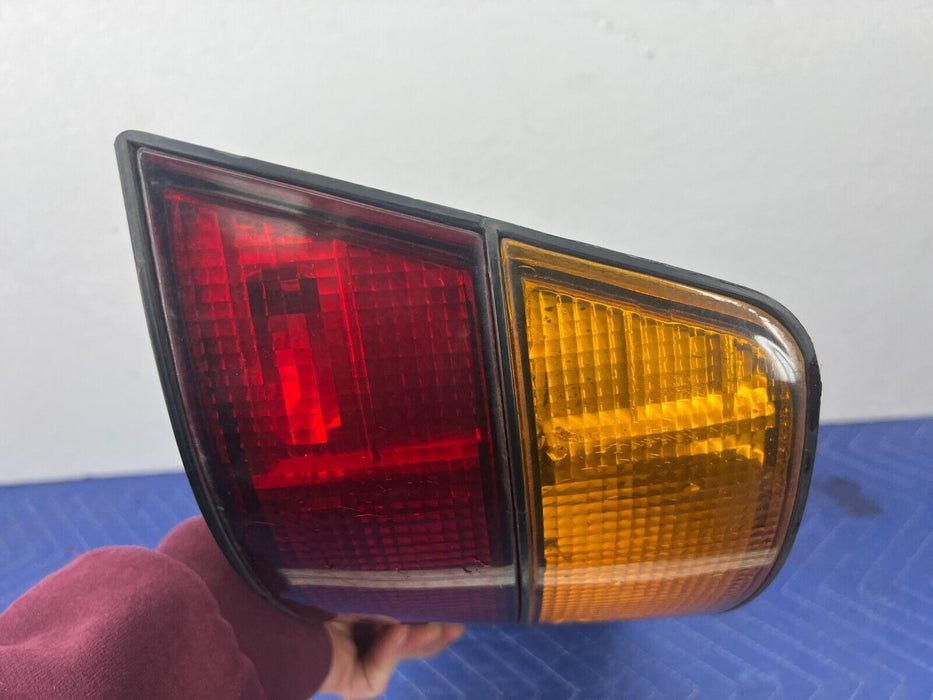 1983-1985 Porsche 944 Driver Left LH Tail Light Lamp Assembly OEM #1810EM