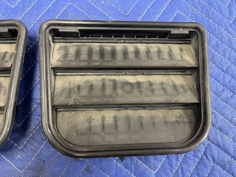 46764718
