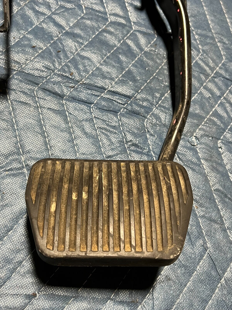 46762011