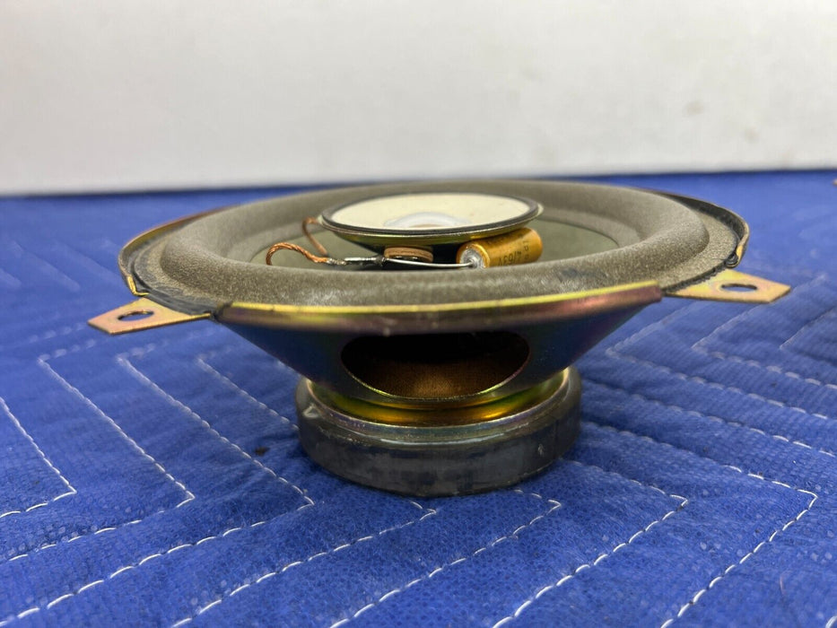 1984-1989 Volvo 740 760 Sedan Front Left Right Speaker Tweeter 1362240 OE#1545EM