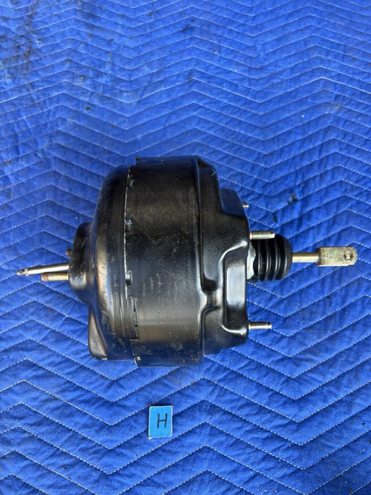 1986-1993 Volvo 240 244 245 Vacuum Brake Booster Assembly ABS OEM #3711E