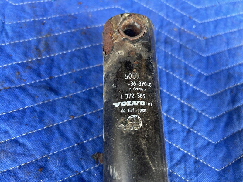 1986-1993 Volvo 240 244 245 Front Bumper Impact Shock Pair 1372387 OEM #3733E