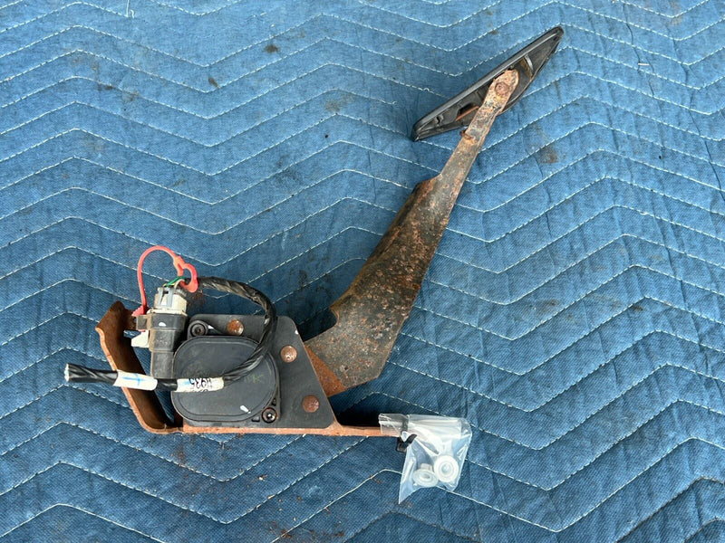 44076472