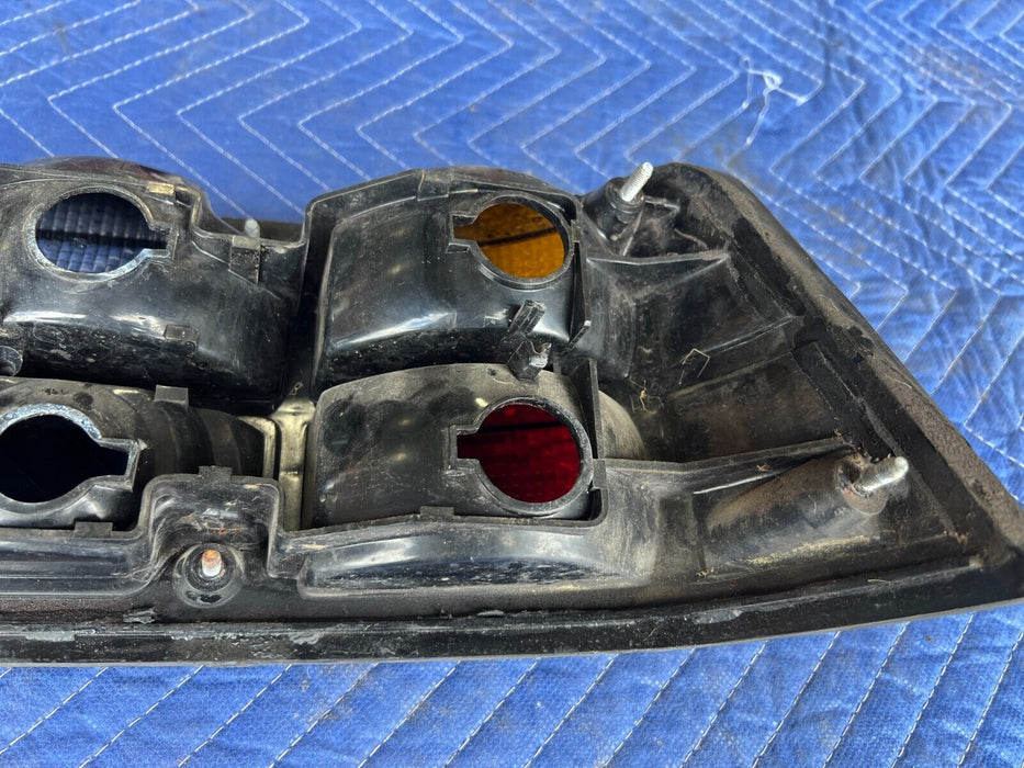 1983-1985 Porsche 944 Rear Left Driver LH Tail Light Lamp 6 Panel OEM #1747EM