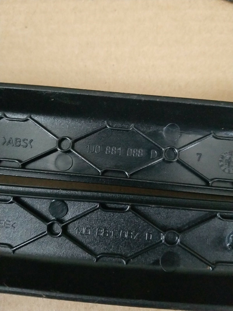 46762413