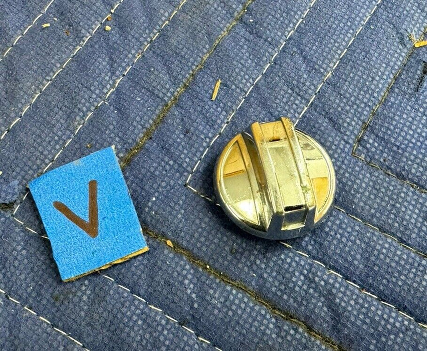 1968-1977 Corvette C3 Inside Door Lock Knob Glove Box GM 68401171 OEM #3394E