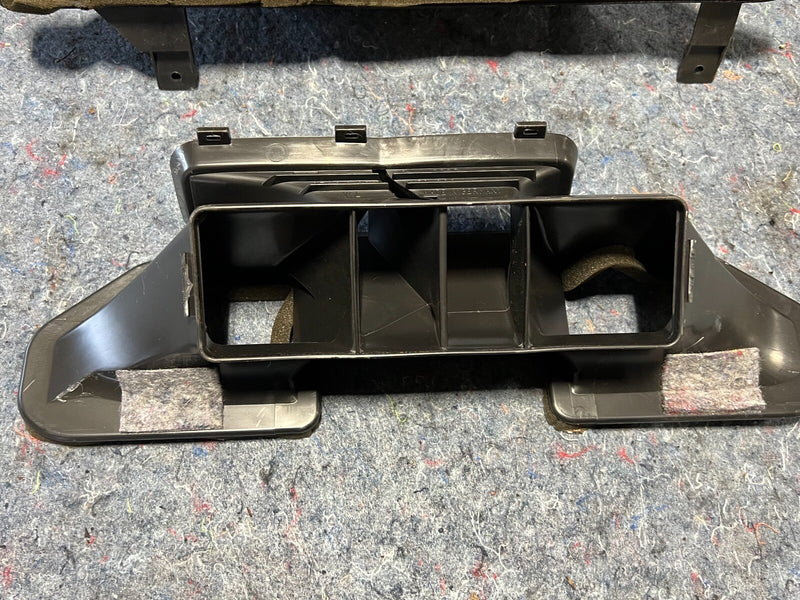 46762593
