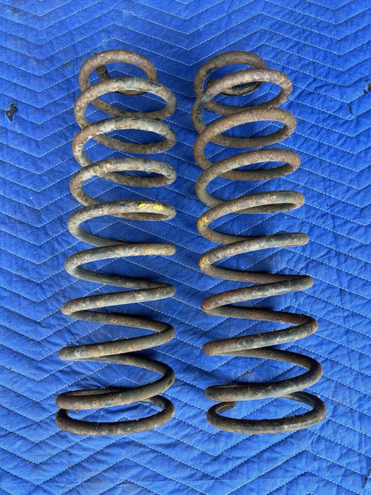 1986-1993 Volvo 240 244 245 Rear Coil Spring Pair Suspension L & R OEM #3730E