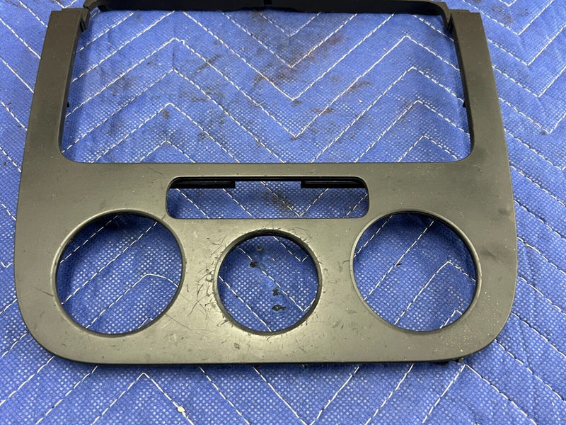 2006-2010 VW Jetta 2.5L Dash Radio Climate Control Surround Trim Bezel OEM#154MC