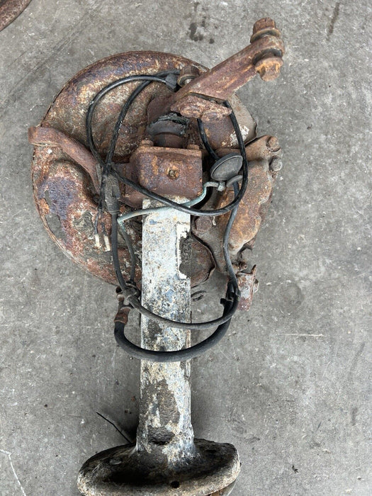 1986-1993 Volvo 240 244 245 Driver Left Strut Tower Steering Knuckle OEM #3748E