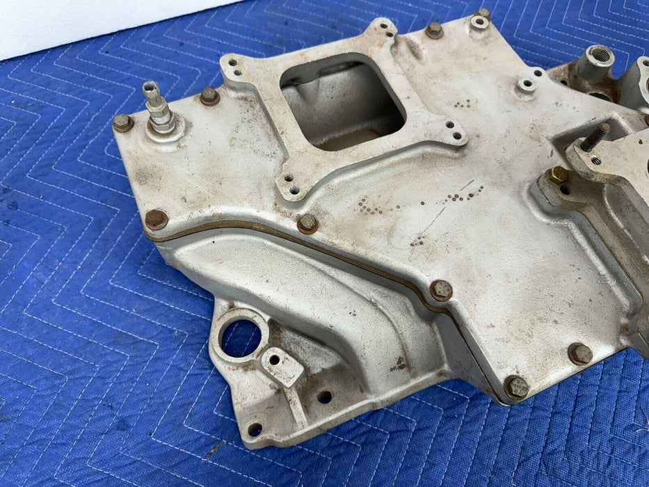 Edelbrock STR 10 SBC Intake Manifold Z28 302 350 383 400 Chevy Camaro GMC #3540E