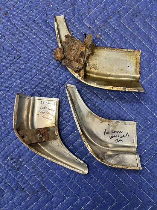 1955-1956 Chrysler Imperial Left Right Lower Front Fender To Rocker Trim #3477E