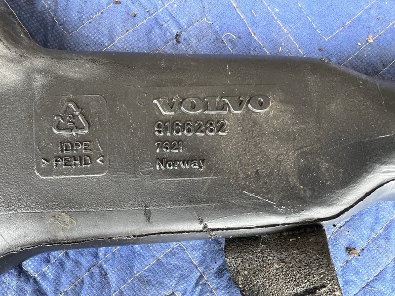 44372596